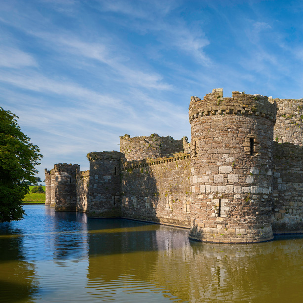 Beaumaris Castle Guidebook  World Heritage Site  (Welsh)