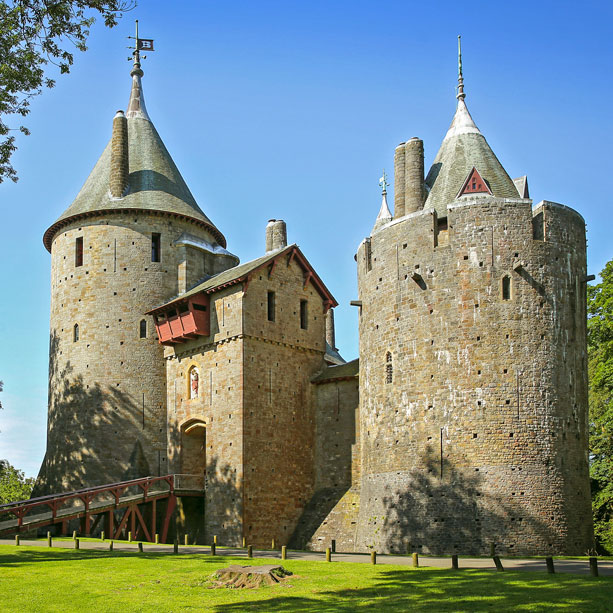 Castell Coch Guidebook