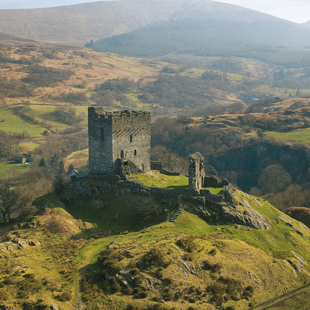 Dolbadarn and Dolwyddelan Pamphlet Guide (Welsh)