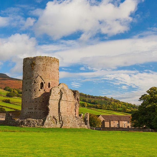 Tretower Court and Castle Pamphlet Guide (Welsh)